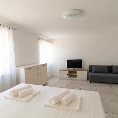 Apartman Crystal Sea *